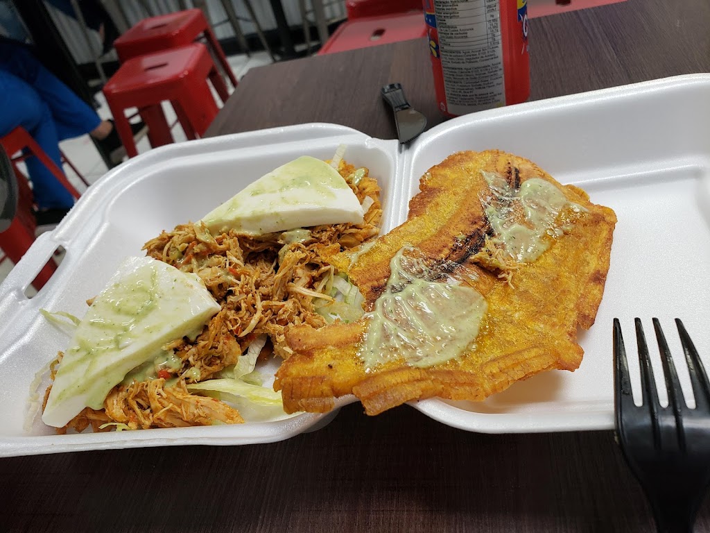 El Gochon Pastelitos Patacones Mandocas 33175