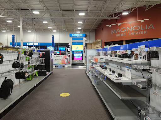 Electronics Store «Best Buy», reviews and photos, 4601 E Colonial Dr, Orlando, FL 32803, USA