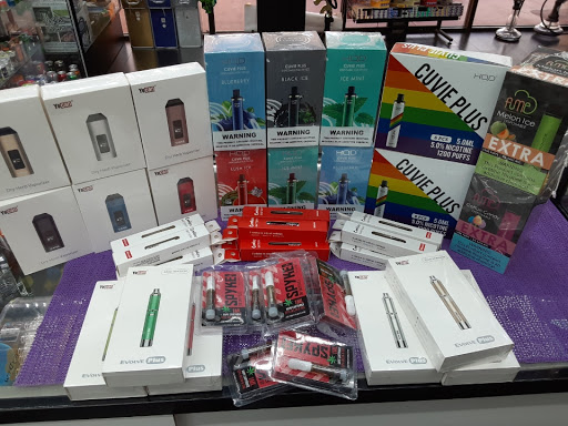 Tobacco Shop «Stirling Glass», reviews and photos, 5890 Stirling Rd, Hollywood, FL 33021, USA