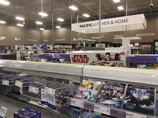 Electronics Store «Best Buy», reviews and photos, 17364 Southcenter Pkwy, Tukwila, WA 98188, USA