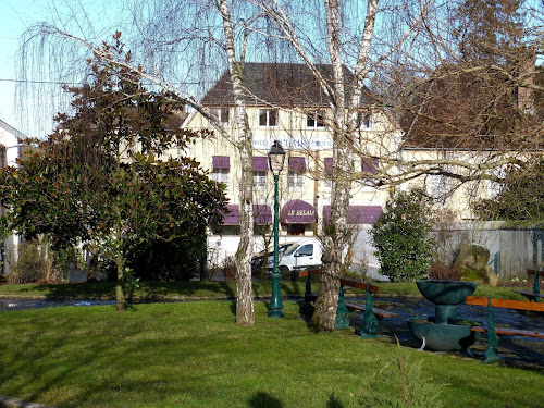 hôtels Hôtel le Relais Courtenay