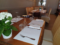 Atmosphère du Restaurant français Le Comptoir & La Table à Deauville - n°11