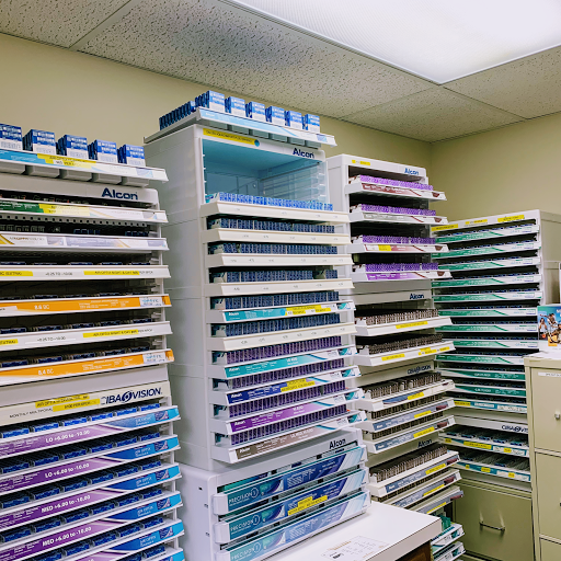 Optometrist «Park Family Eye Care», reviews and photos, 9 S Lincolnway St, North Aurora, IL 60542, USA