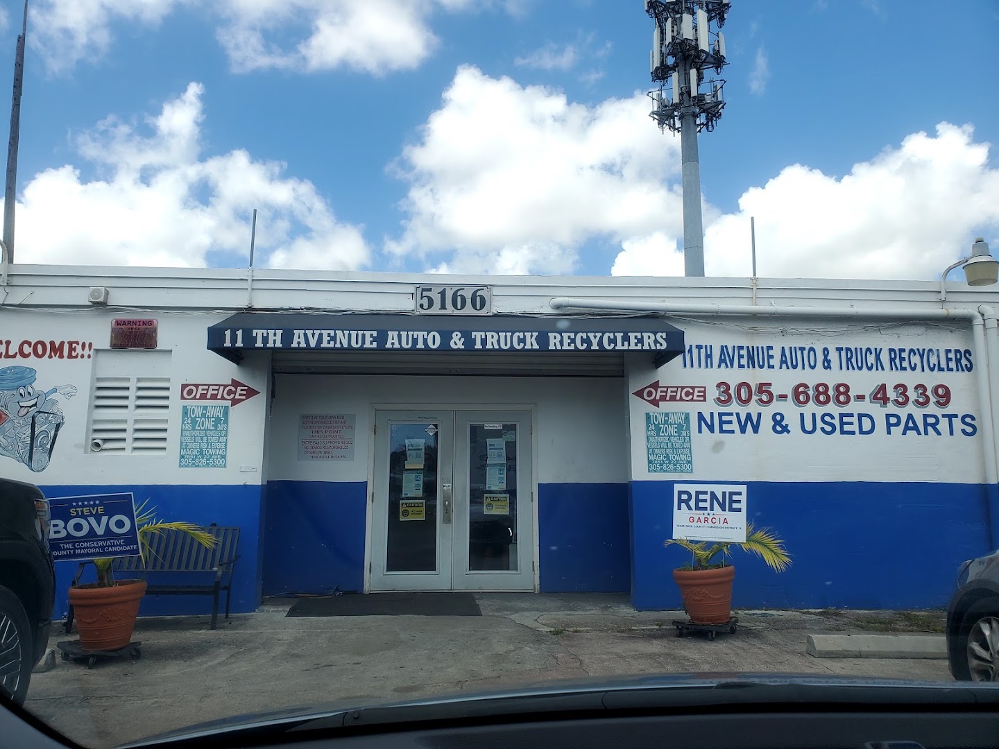 Auto parts store In Hialeah FL 