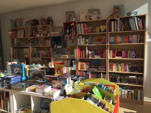 Librairie jeunesse - le toucan rêveur à Castelnau-le-Lez