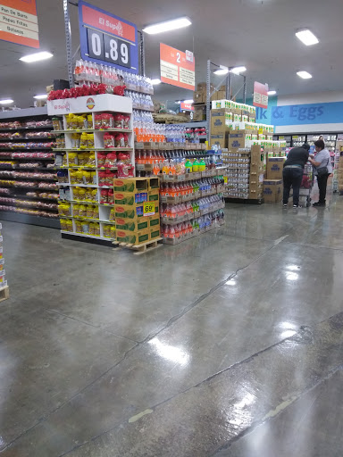 Grocery Store «El Super», reviews and photos, 9710 Woodman Ave, Pacoima, CA 91331, USA