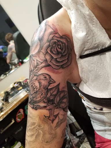 Tattoo Shop «Daylight Moon Tattoo», reviews and photos, 15215 Northrup Cuevas Rd, Gulfport, MS 39503, USA