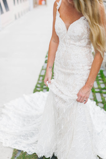 Clothing Alteration Service «Malindy Elene Bridal Boutique», reviews and photos, 2109 W Kennedy Blvd, Tampa, FL 33606, USA