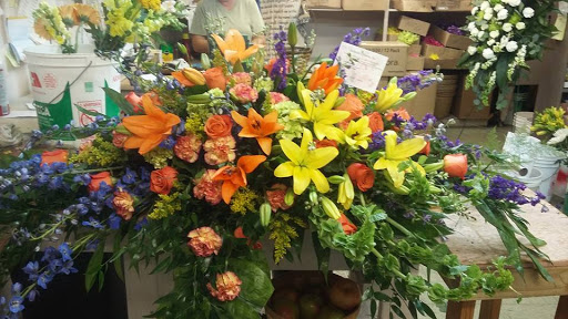 Florist «McBride Florist», reviews and photos, 805 6th Ave SE, Decatur, AL 35601, USA