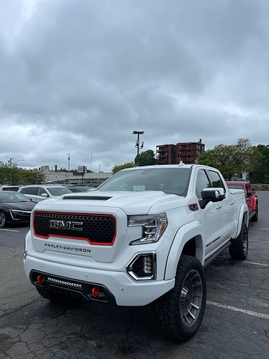 Used Car Dealer «Sonias Auto Sales», reviews and photos, 160 Southbridge St, Worcester, MA 01608, USA