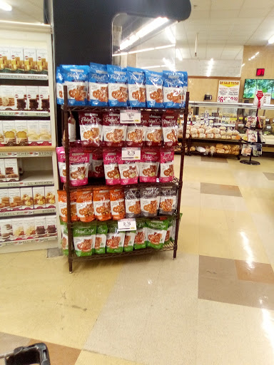 Supermarket «Big Y», reviews and photos, 1021 S Main St, Cheshire, CT 06410, USA