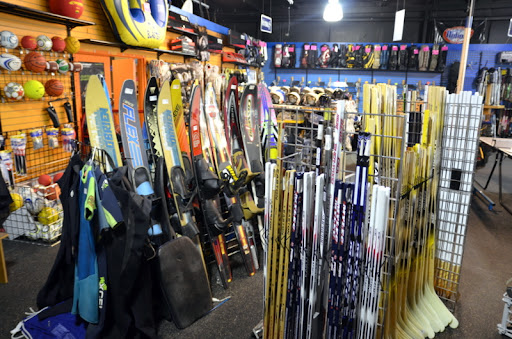 Sporting Goods Store «Play It Again Sports», reviews and photos, 3530 S College Rd, Wilmington, NC 28412, USA