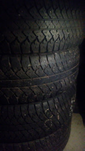 A. Raheems Tire & Auto Repair image 9