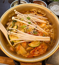 Soupe du Restaurant coréen Bibimbaps à Paris - n°7