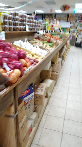 Grocery Store «Royal Indian Grocery», reviews and photos, 560 New Park Ave, West Hartford, CT 06110, USA