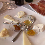 Photo n°2 de l'avis de Salvatore.a fait le 24/08/2023 à 13:02 sur le  Artusi La Salsamenteria à Parma