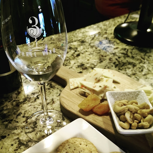 Wine Bar «3 Vino Winery», reviews and photos, 206 Main St, Roanoke, TX 76262, USA