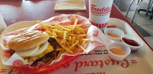 Freddy's Frozen Custard & Steakburgers