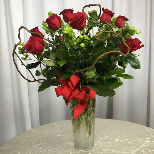 Florist «Fleur De Lis Florists», reviews and photos, 6588 Quinton Ln, Tujunga, CA 91042, USA
