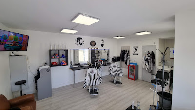 Asc coiffure 04 avenue saint-exupéry 30133 les angles à Les Angles