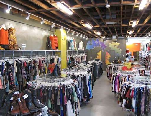 Used Clothing Store «Buffalo Exchange Charlotte», reviews and photos, 1521 Central Ave, Charlotte, NC 28205, USA