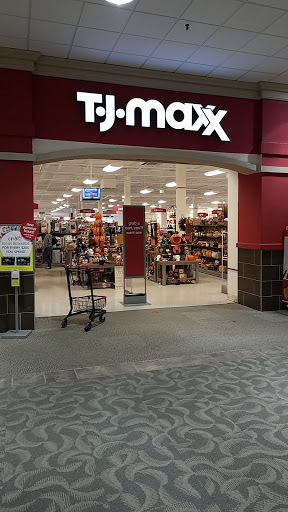 Department Store «T.J. Maxx», reviews and photos, 1800 4 Seasons Blvd, Hendersonville, NC 28792, USA