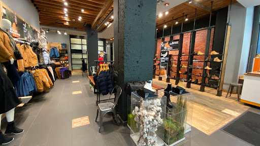 Shoe Store «Timberland», reviews and photos, 625 N Michigan Ave #150, Chicago, IL 60611, USA