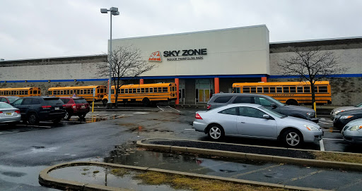 Amusement Center «Sky Zone Trampoline Park», reviews and photos, 2834 New Jersey 73 N, Maple Shade Township, NJ 08052, USA