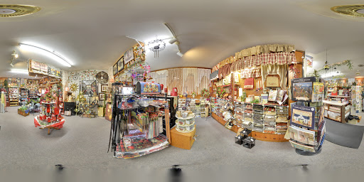 Gift Shop «Seasons Of The Heart Gift Shoppe», reviews and photos, 2115 E 67th St, Anderson, IN 46013, USA