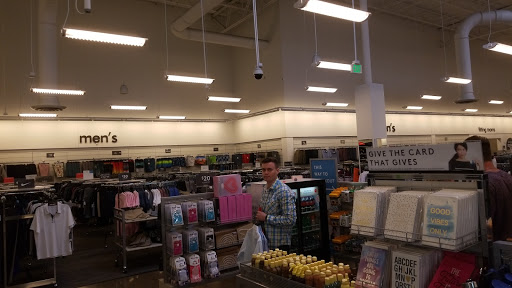 Department Store «Nordstrom Rack Tempe Marketplace», reviews and photos, 1900 E Rio Salado Pkwy, Tempe, AZ 85281, USA