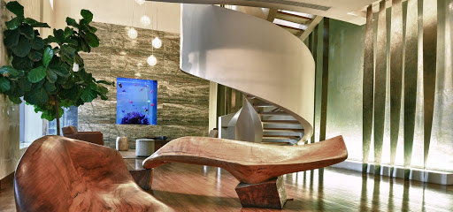 Tropical Fish Store «Manhattan Aquariums», reviews and photos, 522 W 37th St, New York, NY 10018, USA