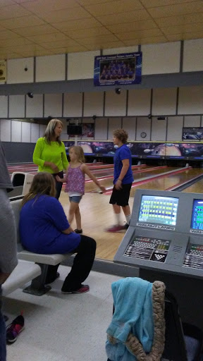 Bowling Alley «Walnut Lanes», reviews and photos, 421 Walnut St, East Liverpool, OH 43920, USA