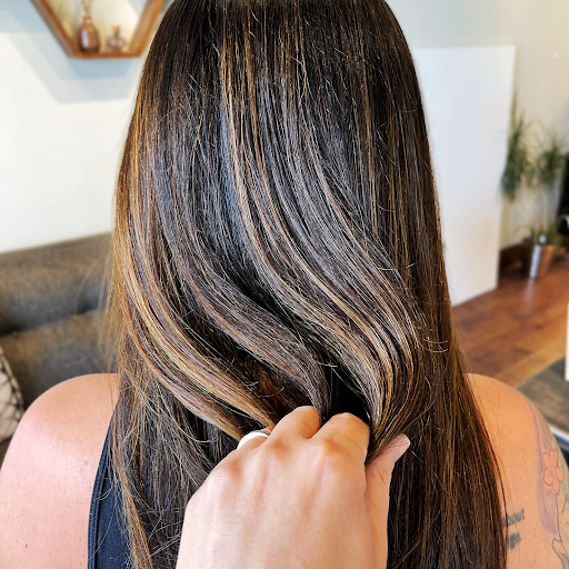 Hair Salon «Cré Hair Studio - Aveda Hair Salon, Highland, CA», reviews and photos, 28938 Greenspot Rd, Highland, CA 92346, USA