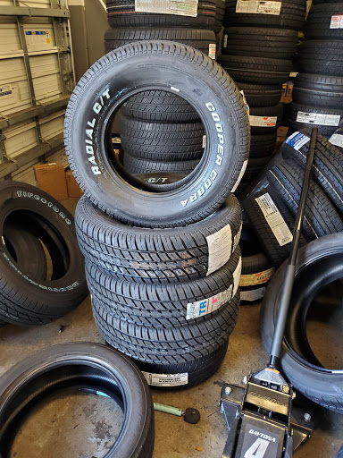 Tire Shop «Tires Plus», reviews and photos, 2820 Weston Rd, Weston, FL 33331, USA
