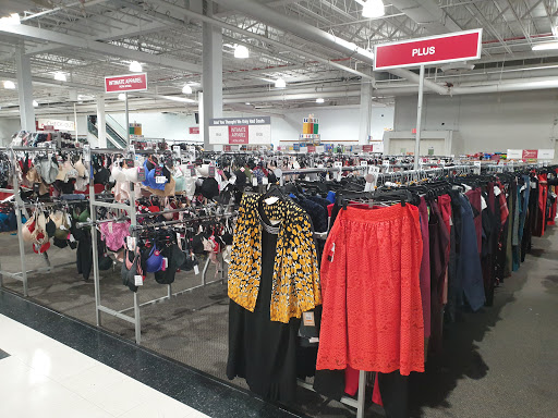 Clothing Store «Burlington Coat Factory», reviews and photos, 6200 Greenbelt Rd, Greenbelt, MD 20770, USA