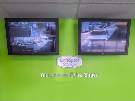 Extra Space Storage image