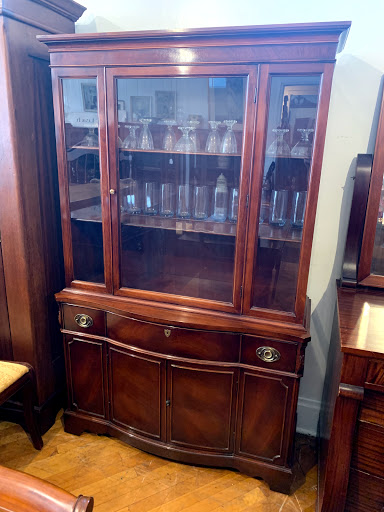 Antique Furniture Store «Every Now & Then Antique Furniture Mall», reviews and photos, 430 W Benson St, Cincinnati, OH 45215, USA