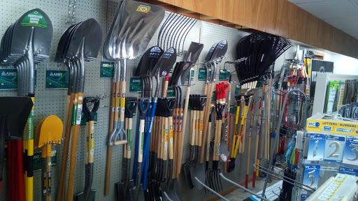 Hardware Store «Hiland Park Hardware Company», reviews and photos, 3613 6th Ave, Des Moines, IA 50313, USA