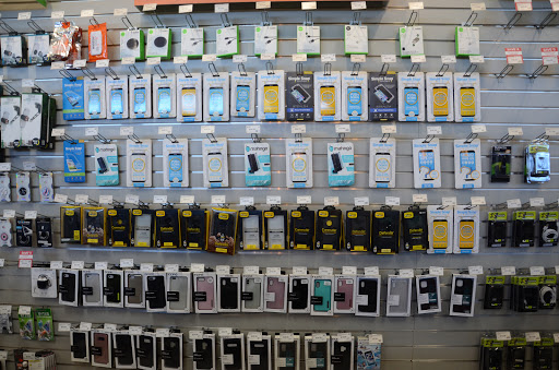 Car Battery Store «Batteries Plus Bulbs», reviews and photos, 1492 S Randall Rd, Geneva, IL 60134, USA