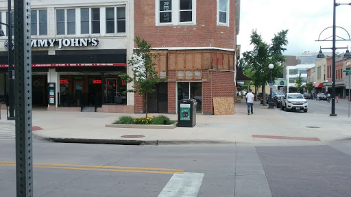 Om Gifts For Body & Soul, 105 S Linn St, Iowa City, IA 52240, USA, 