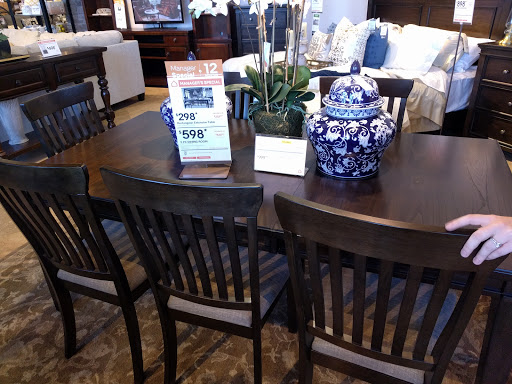 Furniture Store «Ashley HomeStore», reviews and photos, 12185 77th St, Kenosha, WI 53142, USA