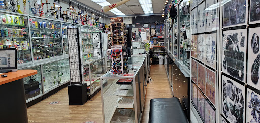 Tattoo Shop «Village Pop Tattoo & Body Piercing/Smoke Shop», reviews and photos, 761 Bergen Ave, Jersey City, NJ 07306, USA