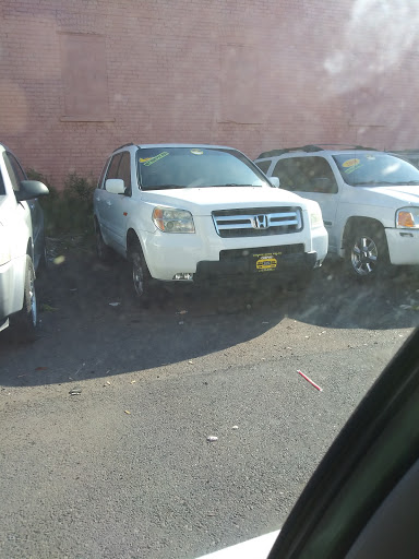 Used Car Dealer «Auto Focus», reviews and photos, 692 Broadway, Newark, NJ 07104, USA