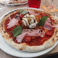 Pizza du Pizzeria Bovinelli à Courbevoie - n°15