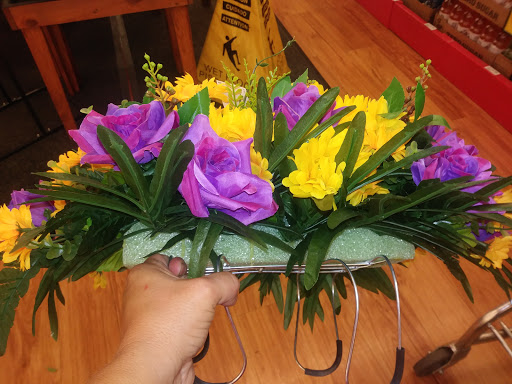 Grocery Store «Winn-Dixie», reviews and photos, 640 Ollie Ave, Clanton, AL 35045, USA