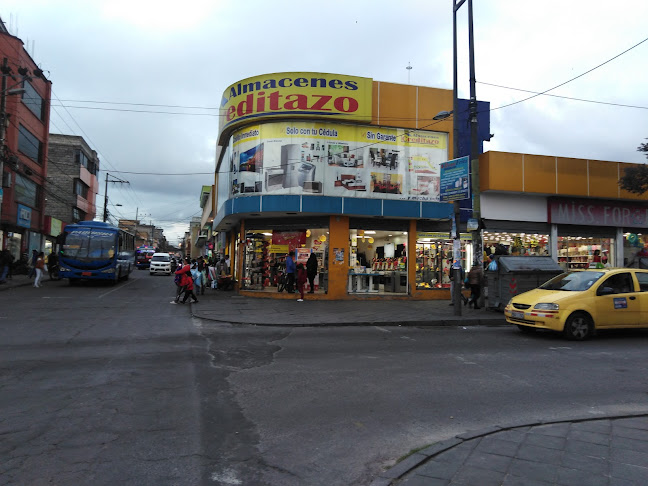 Almacenes Creditazo Cotocollao - Quito