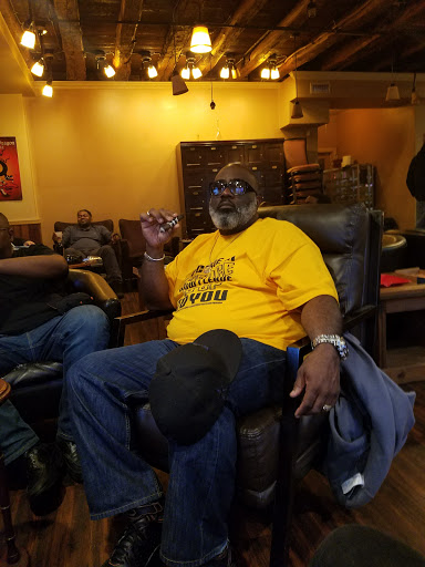 Cigar Shop «Slow Burns Cigar Shoppe & Smoking Lounge», reviews and photos, 701 Frederick Rd, Catonsville, MD 21228, USA