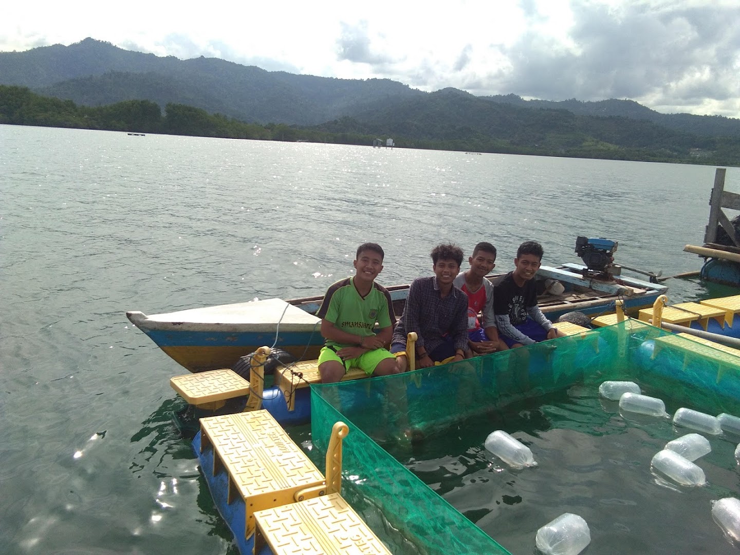 Laboratorium Analisa Kualitas Air Dan Hama Penyakit Ikan Polinela Photo