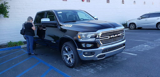 Chrysler Dealer «Tuttle Click Tustin Chrysler Dodge Jeep RAM», reviews and photos, 40 Auto Center Dr, Tustin, CA 92782, USA