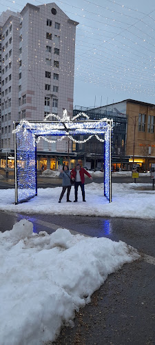 Av. Léopold-Robert 27, 2300 La Chaux-de-Fonds, Schweiz